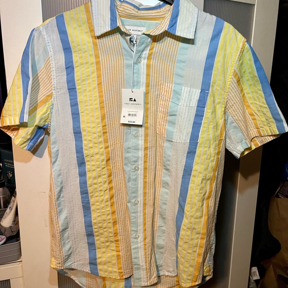 Free Assembly Mens button down